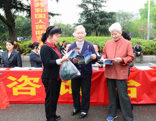 湖南鸿舜人防工程有限公司,益阳生产安装人防工程防护防化设备 湖南鸿舜人防工程有限公司,益阳生产安装人防工程防护防化设备